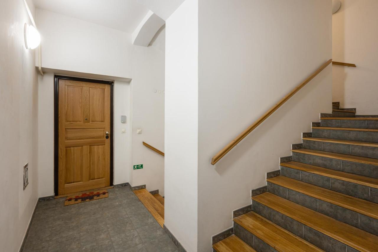 City Centre Garden Apartment With Parking Πράγα Εξωτερικό φωτογραφία