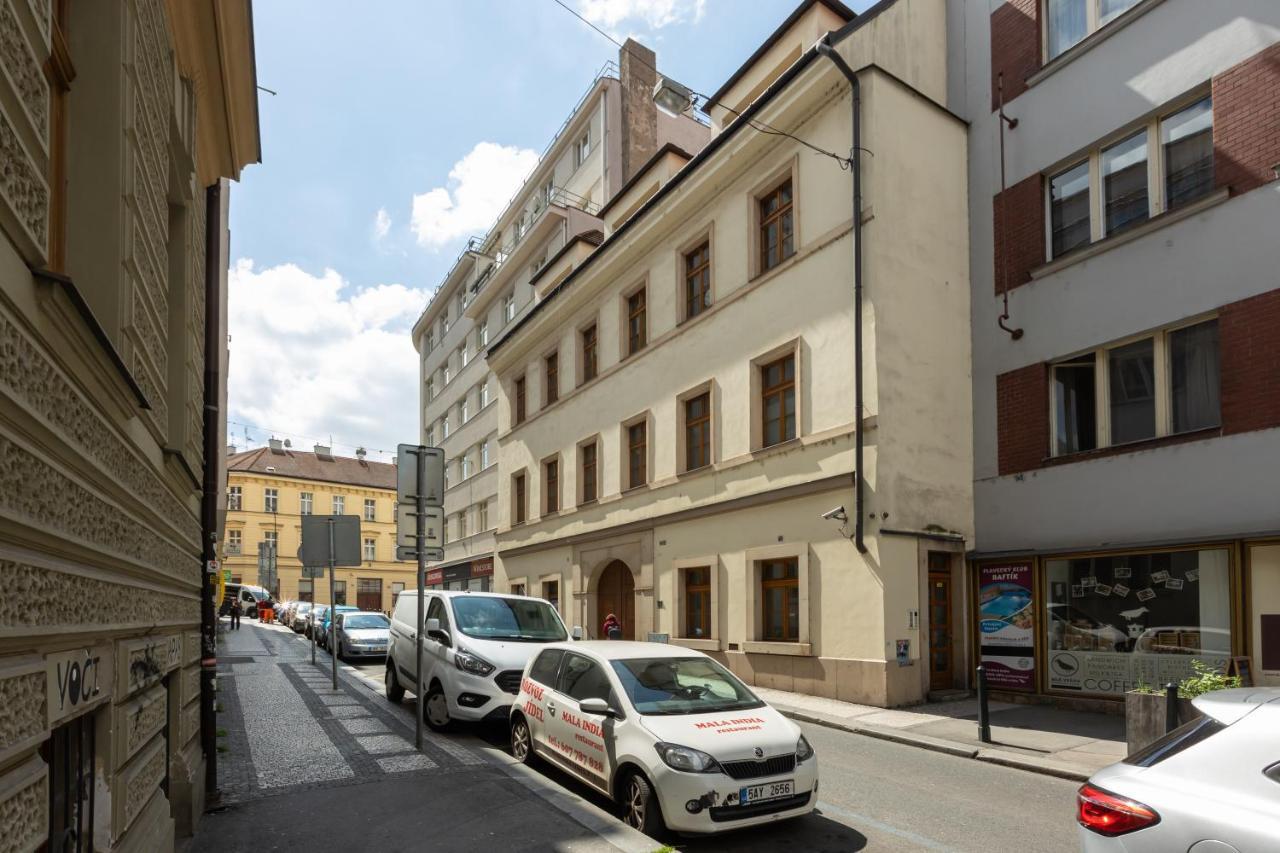 City Centre Garden Apartment With Parking Πράγα Εξωτερικό φωτογραφία