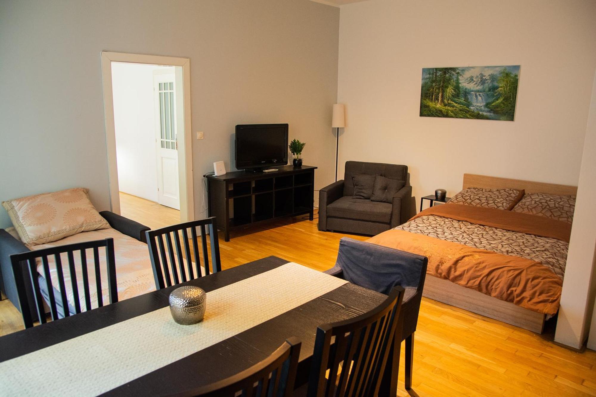 City Centre Garden Apartment With Parking Πράγα Εξωτερικό φωτογραφία