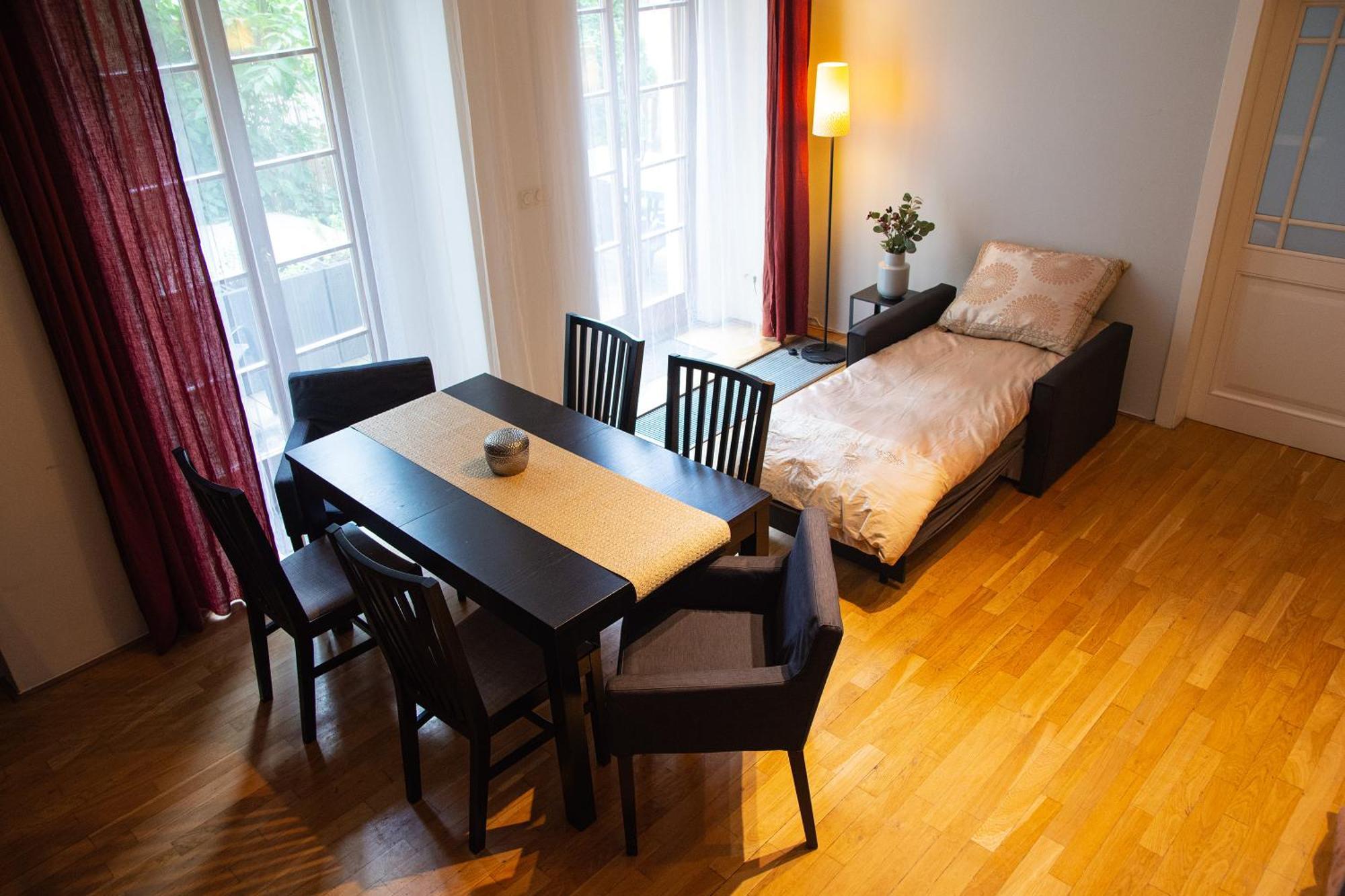 City Centre Garden Apartment With Parking Πράγα Εξωτερικό φωτογραφία